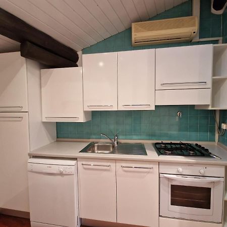 Lovely One-Bedroom Attic In An Ancient Village Bologne Extérieur photo