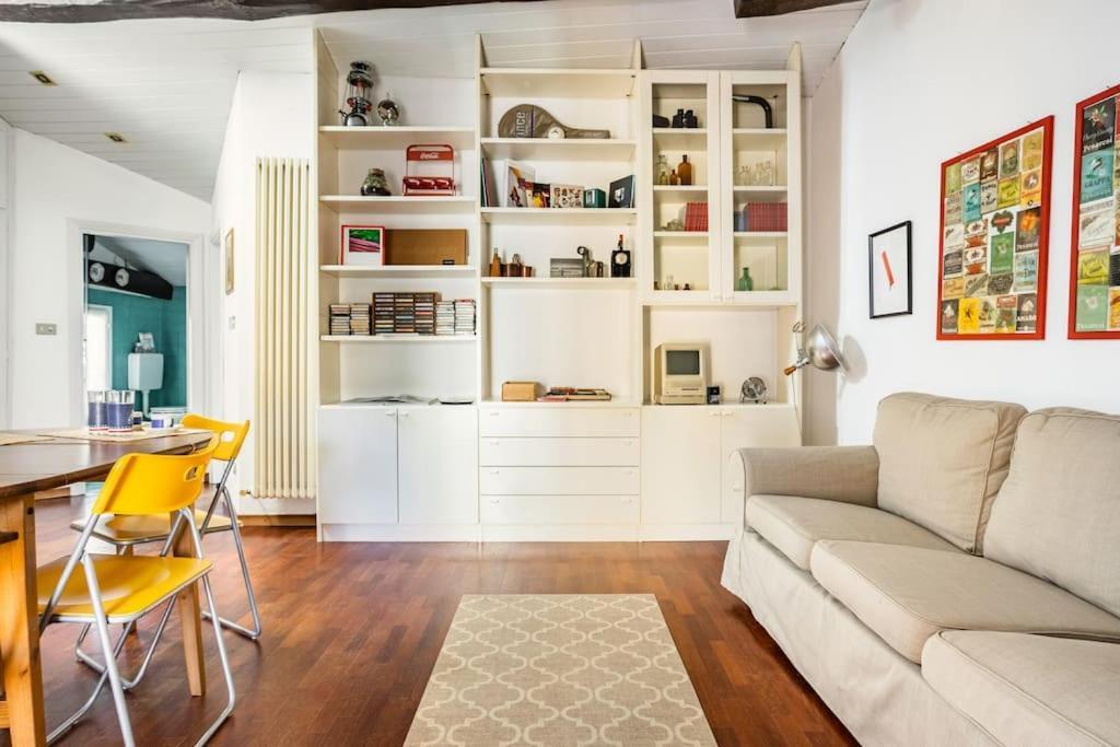 Lovely One-Bedroom Attic In An Ancient Village Bologne Extérieur photo